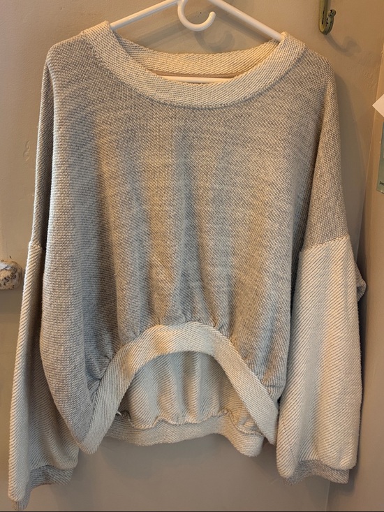Free People Sweaters - Free People Two-Tone Scoopneck Sweater in Light Gray and Cream
